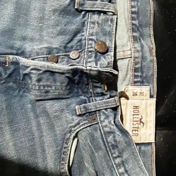 Mens 32/30 hollister jeans - Picture 2 of 4